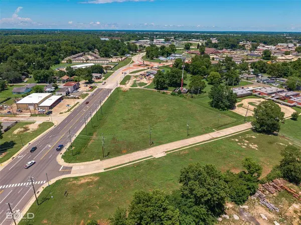 1280 E Texas Street, Bossier City, LA 71111