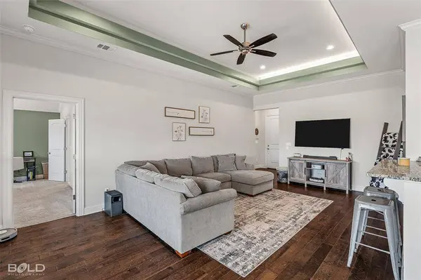 4022 False River Drive, Bossier City, LA 71111