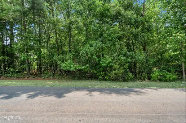 150 Oak Leaf Trail, Benton, LA 71006