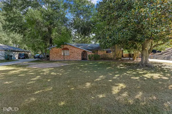 2136 Crabapple Drive, Shreveport, LA 71118