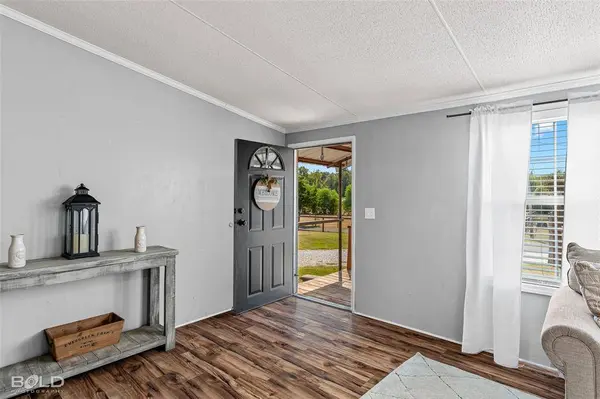 135 Peace Lane, Benton, LA 71006