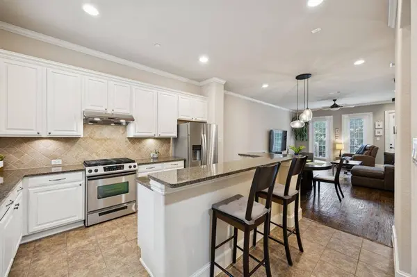 639 Senda #55, Irving, TX 75039