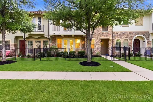 6748 San Roque #31, Irving, TX 75039