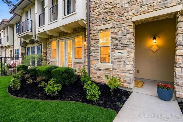 6748 San Roque #31, Irving, TX 75039