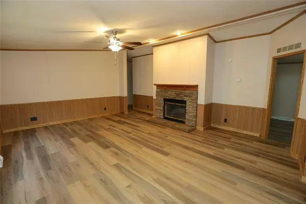 191 Circle Drive, Mansfield, LA 71052