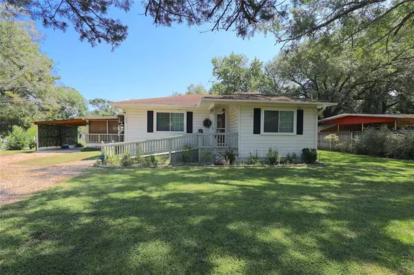 1005 Susan, Mansfield, LA 71052