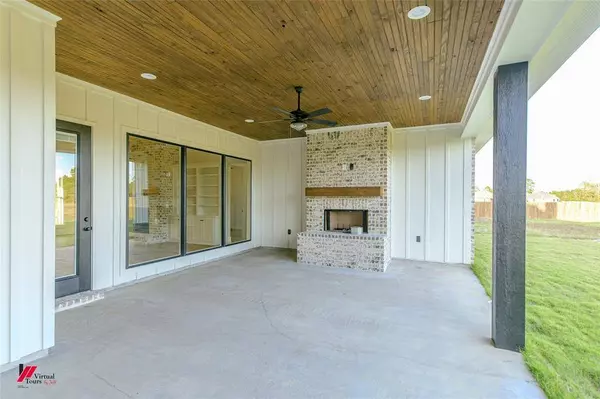 273 Sweet Life Drive, Frierson, LA 71027