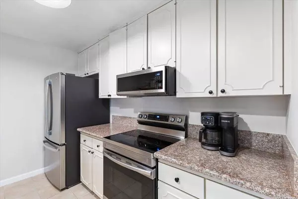 2150 Pepper Tree PL, Escondido, CA 92026