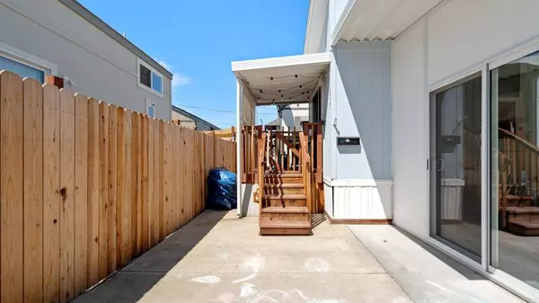 7495 Oakland RD #23, La Mesa, CA 91942