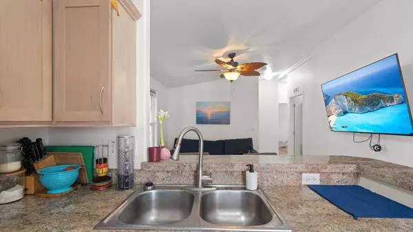 7495 Oakland RD #23, La Mesa, CA 91942