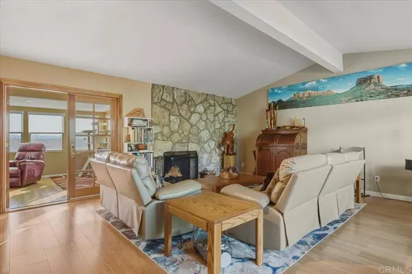 8255 Ainsley Ct, San Diego, CA 92123