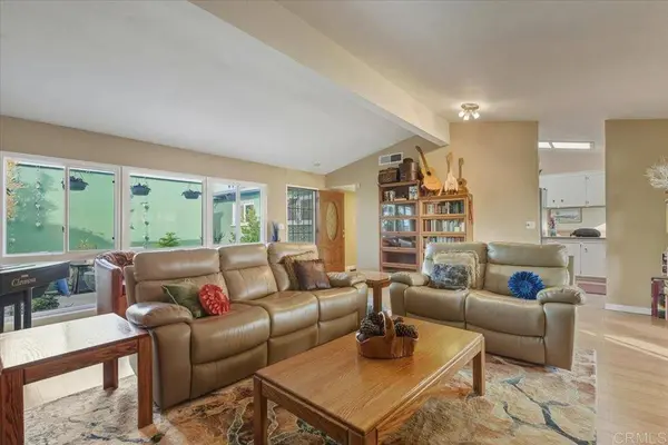 8255 Ainsley Ct, San Diego, CA 92123