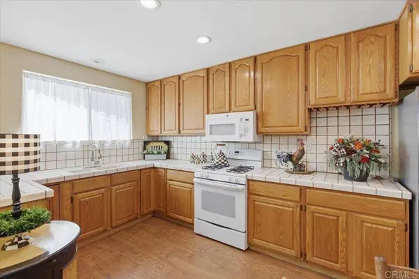 5101 Diane Ave, San Diego, CA 92117