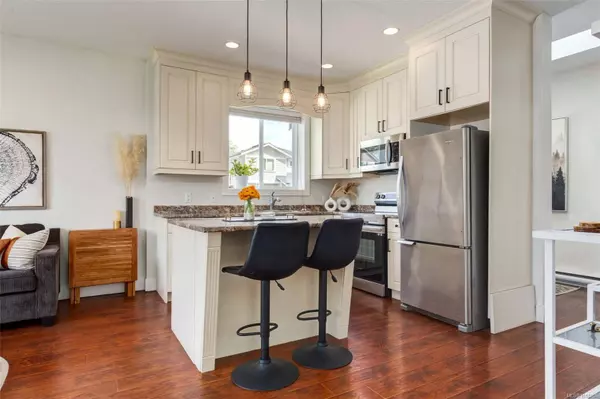 987 Buffer Rd, Nanaimo, BC V9R 0G7