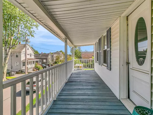 28 Mill St, Danvers, MA 01923