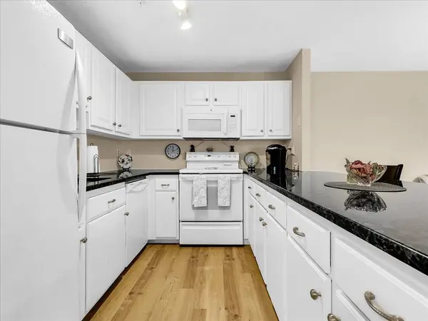 11 Church Street #G14, Salem, MA 01970