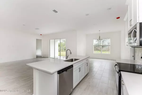 2281 Angel RD, Palm Bay, FL 32909