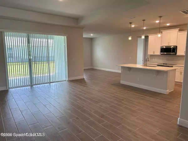 1787 Fallon BLVD NE, Palm Bay, FL 32907