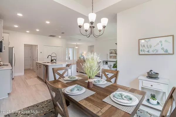 1982 Killian DR NE, Palm Bay, FL 32905