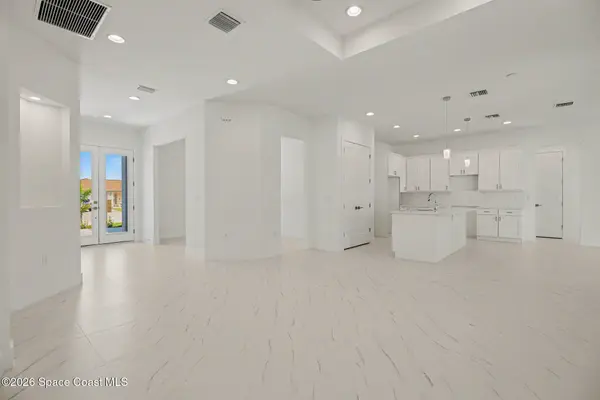 2062 SW O'Connel AVE, Palm Bay, FL 32908