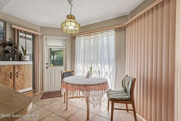 225 Chalet AVE, Indialantic, FL 32903