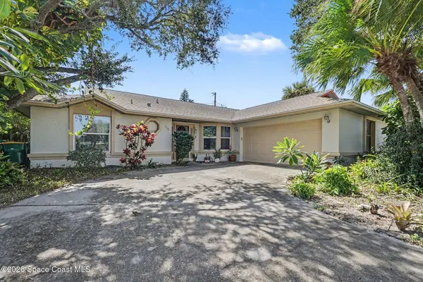 225 Chalet AVE
