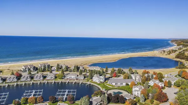 3 Brookharbor N, Manistee, MI 49660