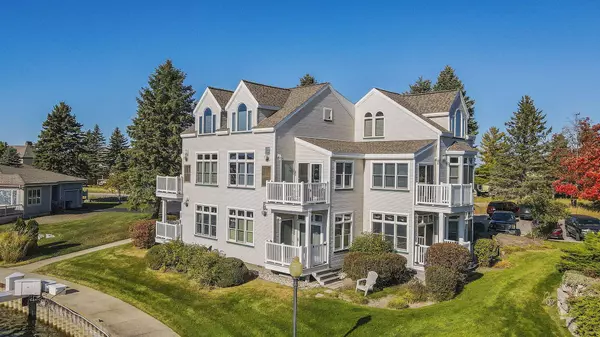 3 Brookharbor N, Manistee, MI 49660