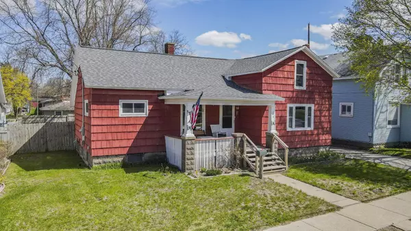 176 Lincoln Street, Manistee, MI 49660