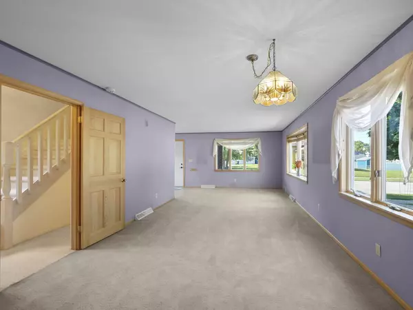 232 1st Avenue, Manistee, MI 49660