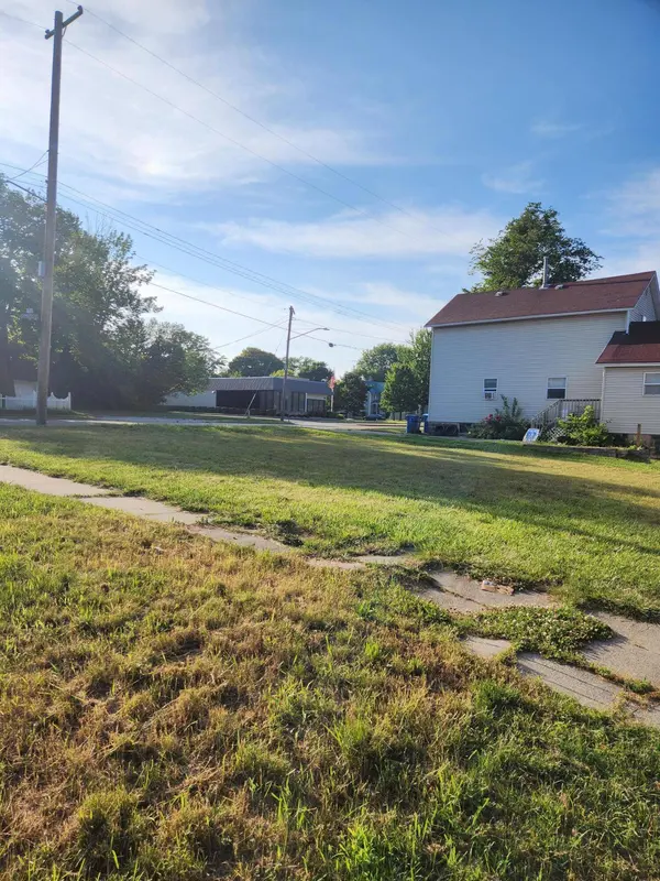 315 Cypress Street, Manistee, MI 49660