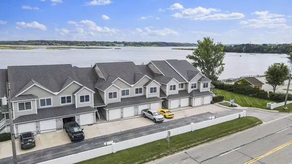 43 Arthur Street, Manistee, MI 49660