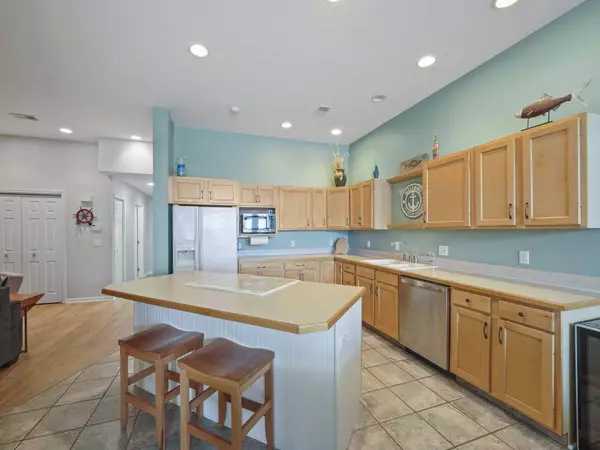 43 Arthur Street, Manistee, MI 49660