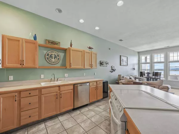 43 Arthur Street, Manistee, MI 49660