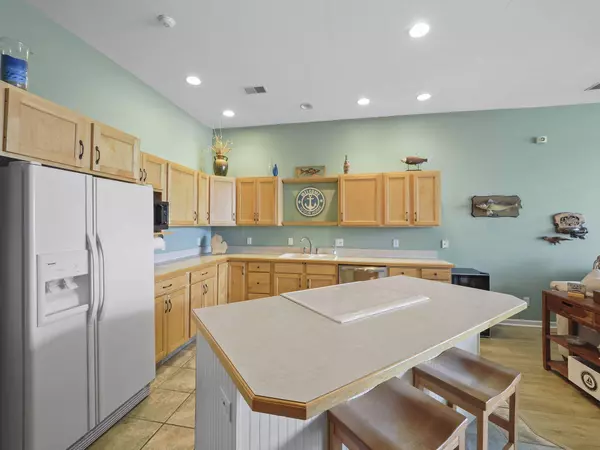 43 Arthur Street, Manistee, MI 49660