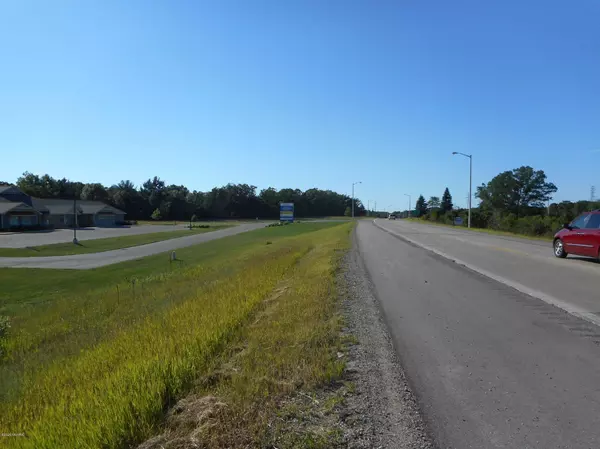 2322 Grant Highway, Manistee, MI 49660