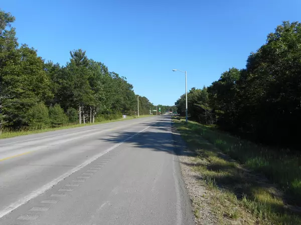 2322 Grant Highway, Manistee, MI 49660