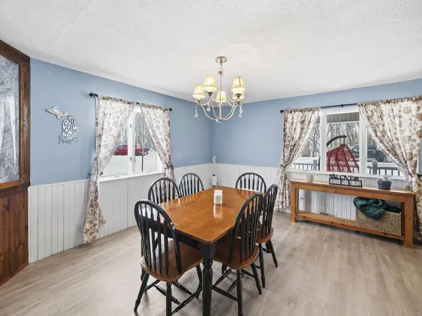 2102 Nelson Street, Manistee, MI 49660