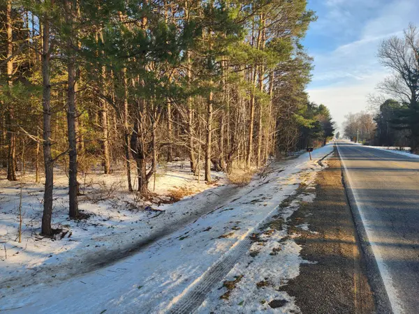 2600 S Scottville Road, Scottville, MI 49454