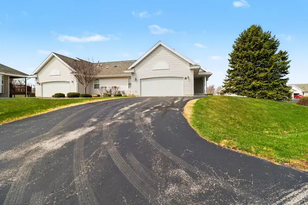 210 S Lighthouse Way, Manistee, MI 49660