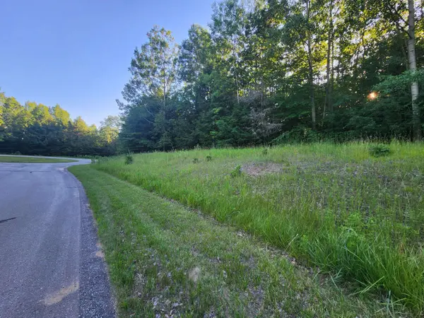 9500 Moon Ridge Road #83, Onekama, MI 49675
