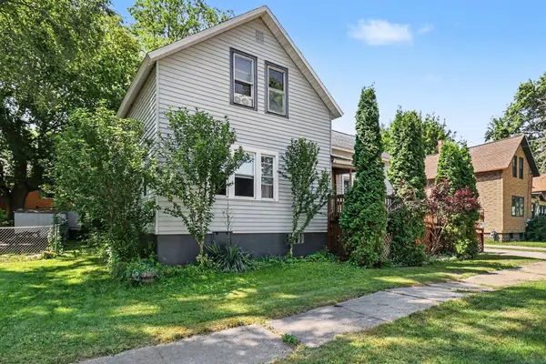 263 10th Street, Manistee, MI 49660