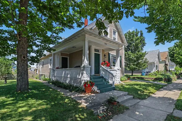 280 7th Street, Manistee, MI 49660