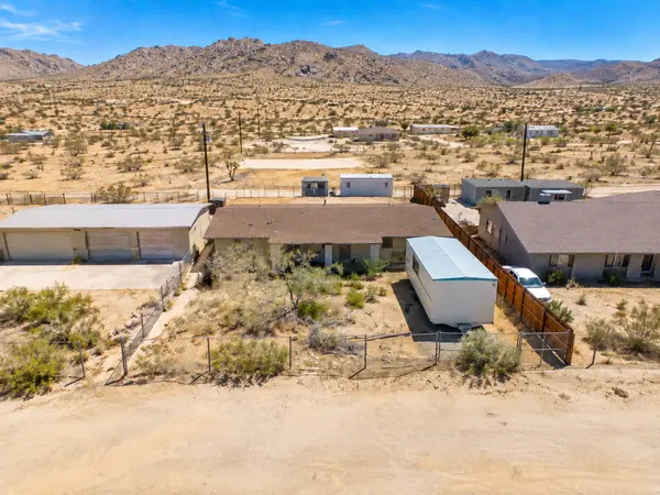 6125 Panorama Rd, Joshua Tree, CA 92252-2120