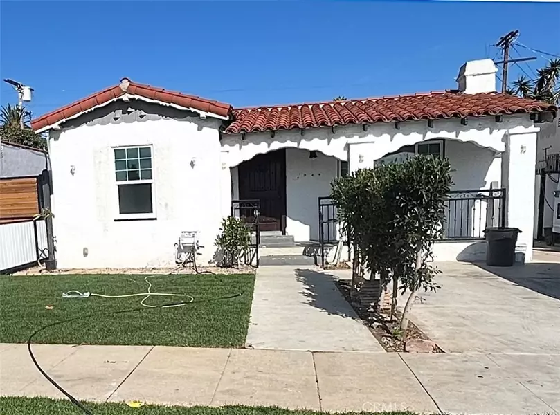 715 W 104th St, Los Angeles, CA 90044-4405