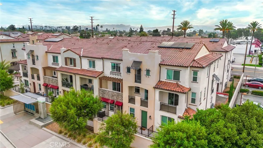 125 Dove Lndg, Covina, CA 91722