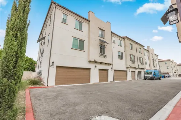 125 Dove Lndg, Covina, CA 91722