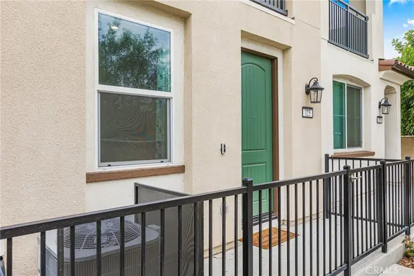 125 Dove Lndg, Covina, CA 91722