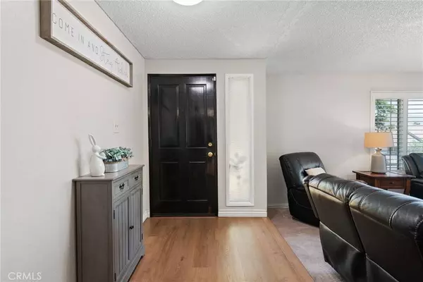 6560 Avenue De Palma, Jurupa Valley, CA 92509