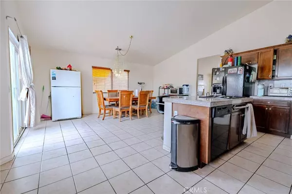 14403 Caroline ST, Adelanto, CA 92301